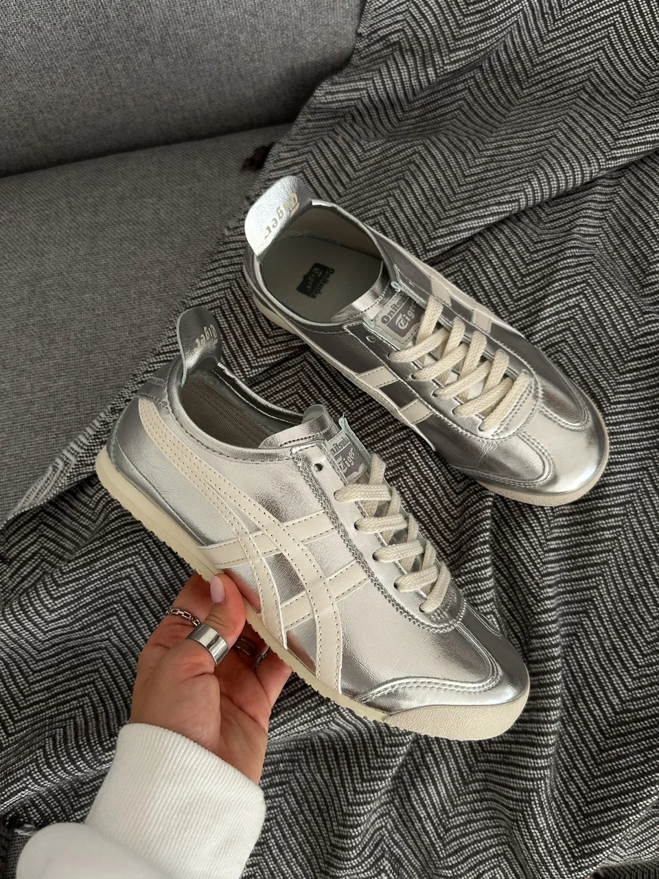 Onitsuka Tiger Mexico 66 Silver White