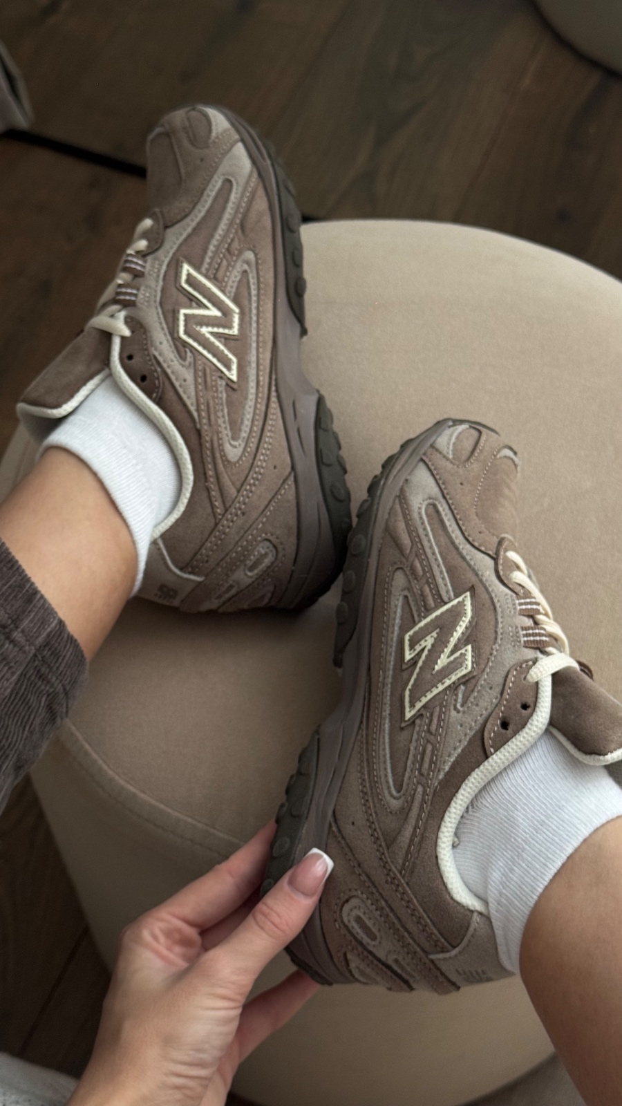 New Balance 204L Mushroom Arid Stone