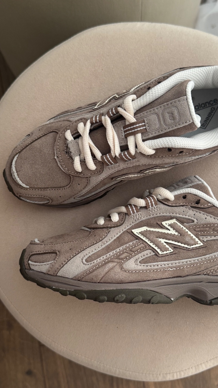 New Balance 204L Mushroom Arid Stone