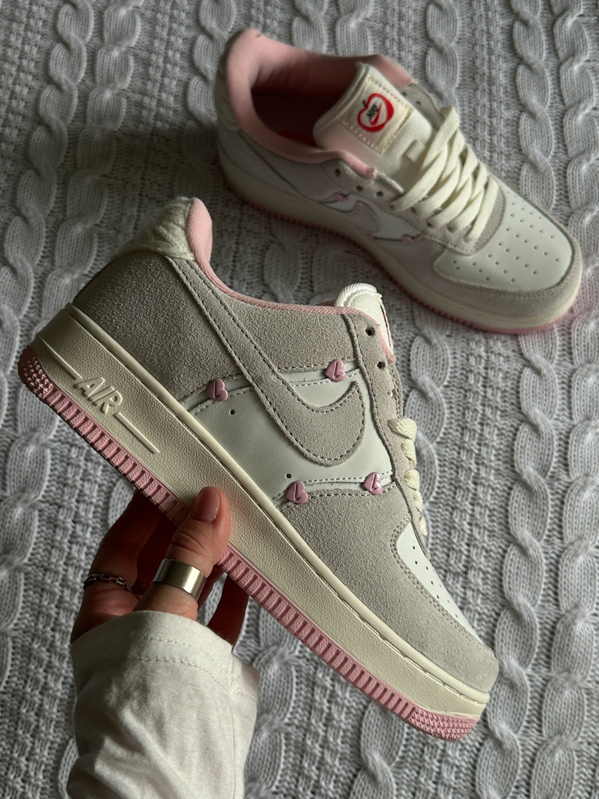 Nike Air Force 1 Low Valentine's Day 2025