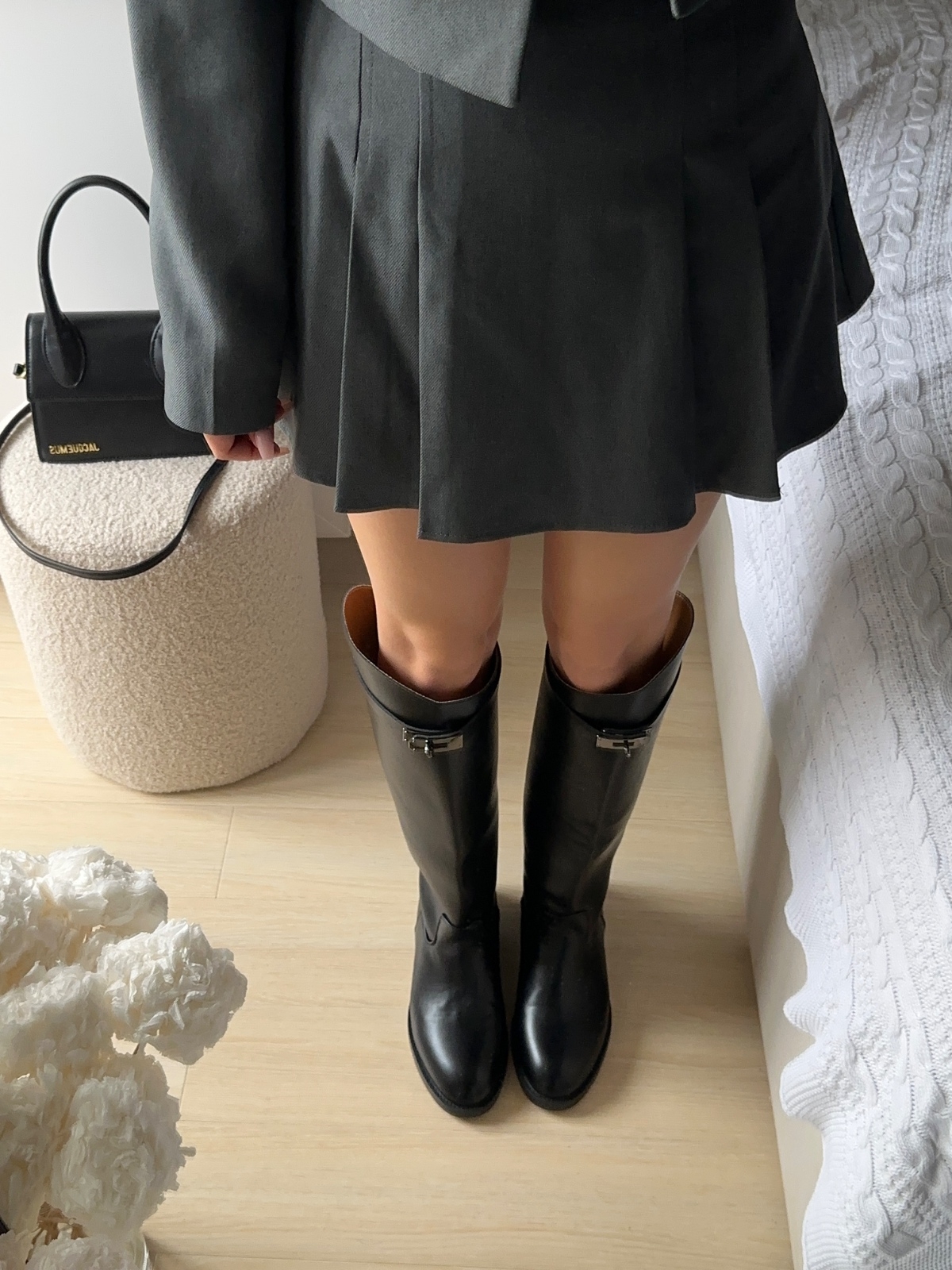 Сапоги черные